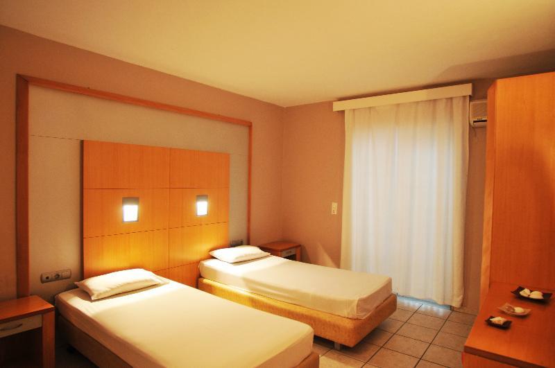 Mojo Hotel ลากานาส ภายนอก รูปภาพ